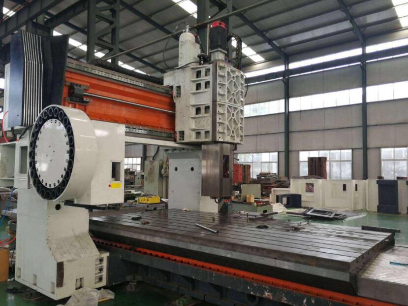 龍(long)門銑床查(cha)驗導軌直(zhi)線度的丈(zhàng)量辦法