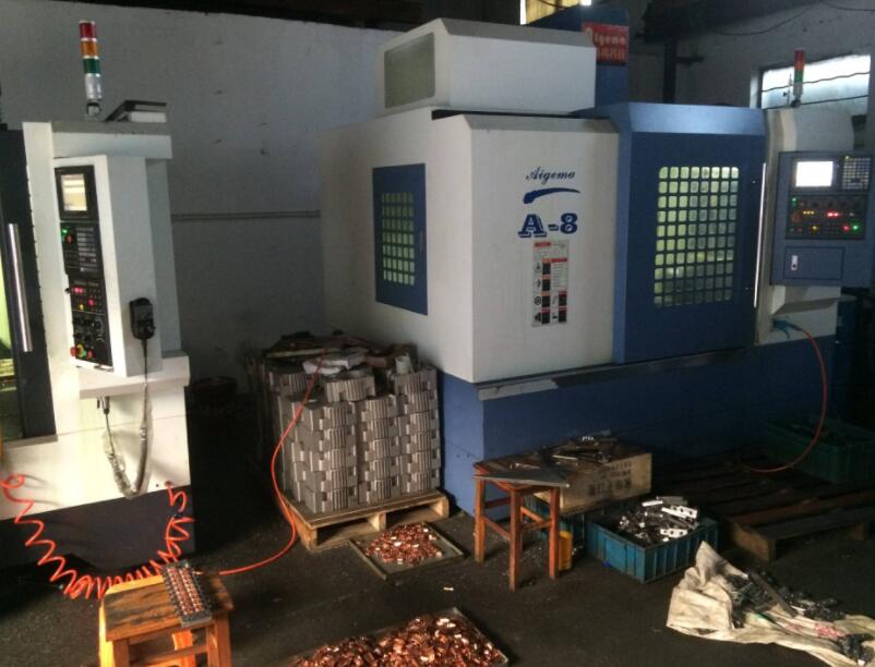 數控(kong)加工中(zhong)心工廠(chǎng)